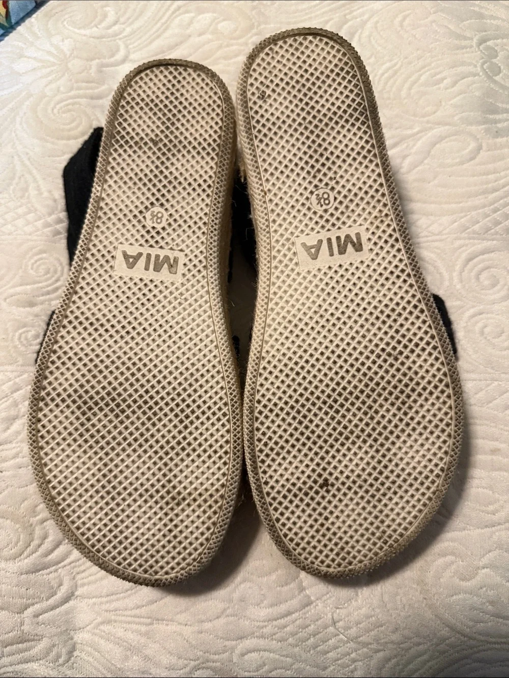 MIA soft brown